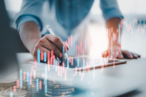 利安-華僑證券中國龍頭企業ETF(S$)(YYY)今日上漲0.70%，單日成交額達4.08萬